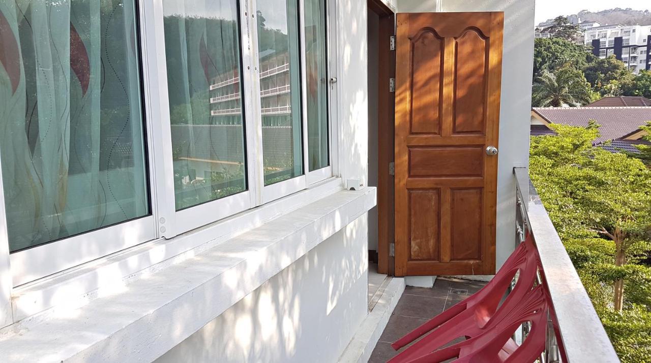 Green Harbor Hotel & Service Apartment Patong Exterior photo