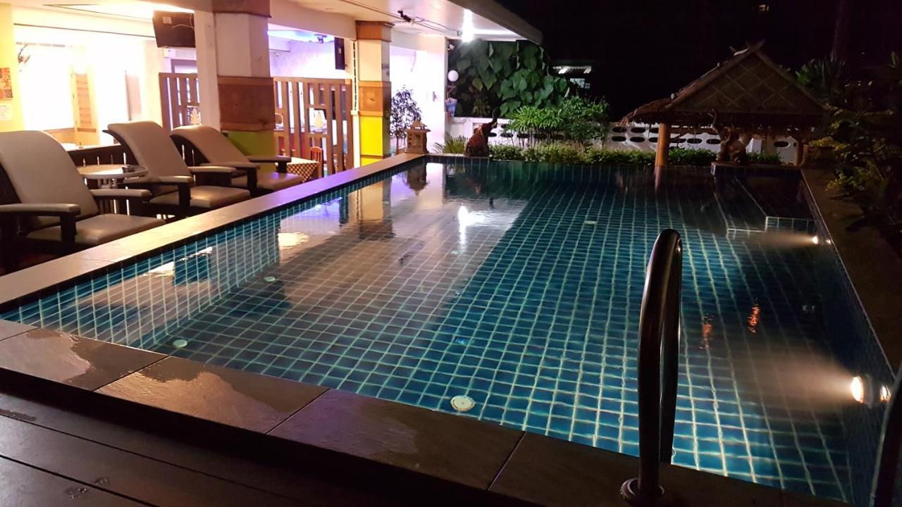 Green Harbor Hotel & Service Apartment Patong Exterior photo